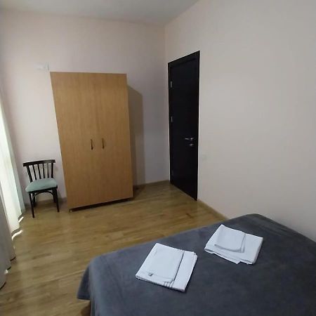 Apartment On Rustaveli Batumi Esterno foto
